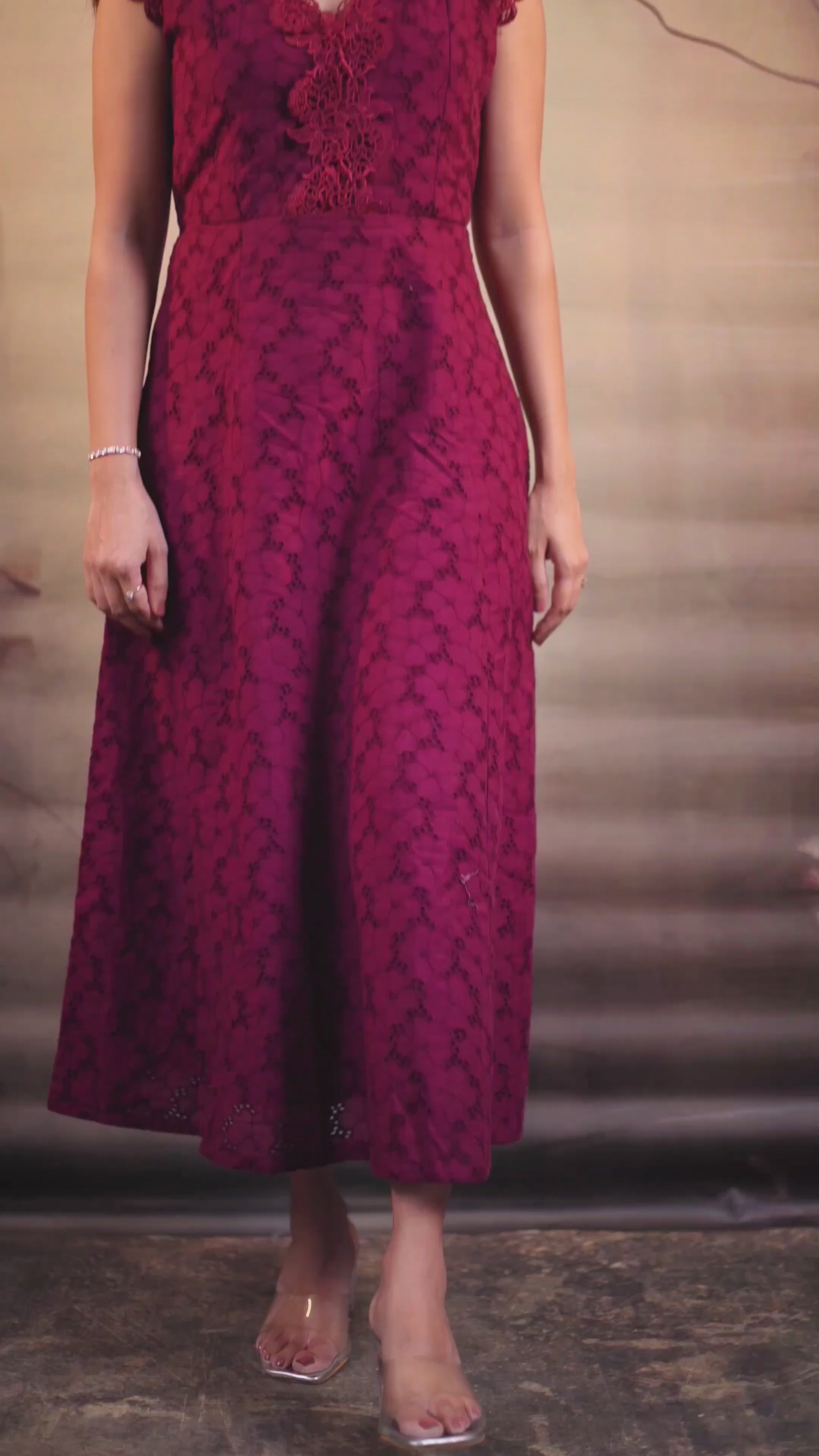 Video of the maroon cotton schiffli petite midi dress with lace